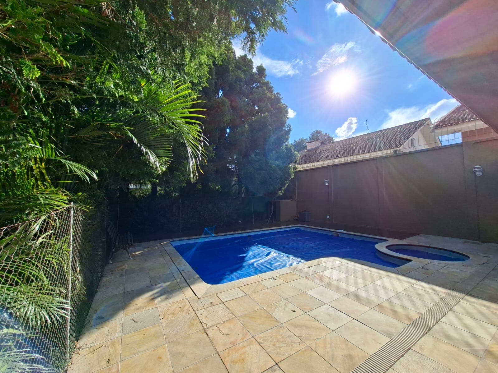 Residência em Santa Felicidade à venda com piscina em condomínio, 3 quartos. — foto 18