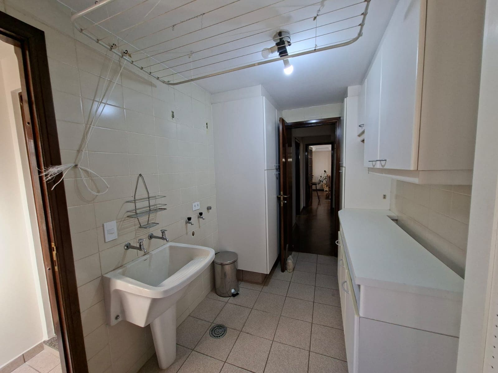 Residência em Santa Felicidade à venda com piscina em condomínio, 3 quartos. — foto 34