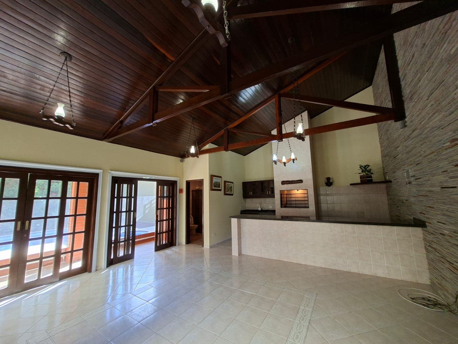 Residência em Santa Felicidade à venda com piscina em condomínio, 3 quartos. — foto 35