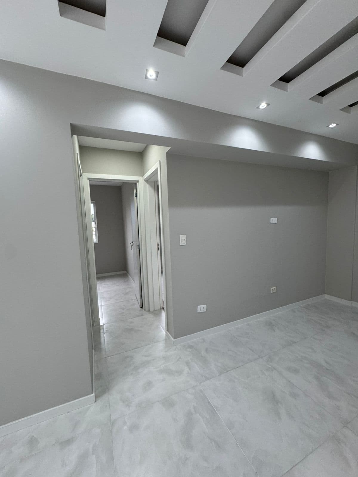 Apartamento Garden à venda, 02 quartos no Santa Cândida — foto 5